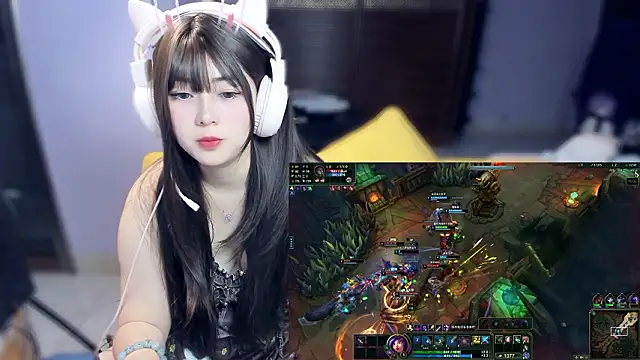 yuki3366 online show from 03/11/26, 12:00