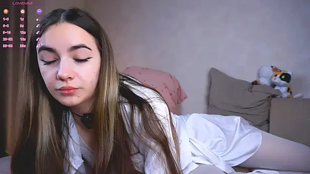 CupSizeGirl online show from 10/10/25, 02:49