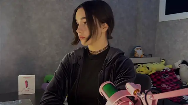 CupSizeGirl online show from 02/16/26, 09:38