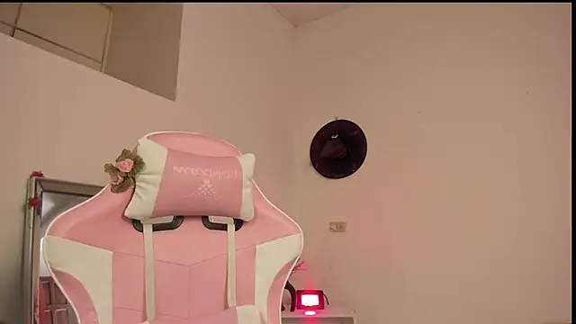 Paprika  online show from 11/08/25, 06:51