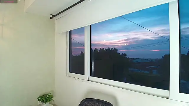  Victoria Collins online show from 11/20/25, 10:59