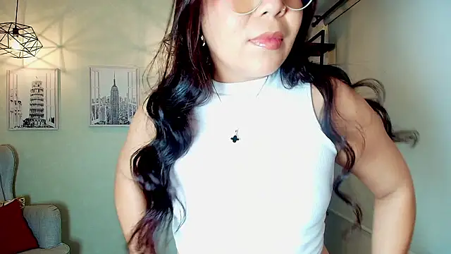  Victoria Collins online show from 03/06/26, 12:12