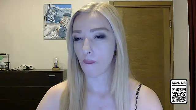 Wild Silk Desire online show from 09/15/25, 12:49