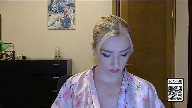 Wild Silk Desire online show from 10/20/25, 02:06