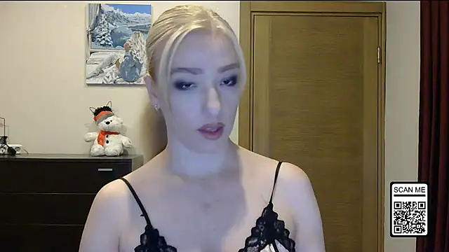 Wild Silk Desire online show from 11/15/25, 02:35