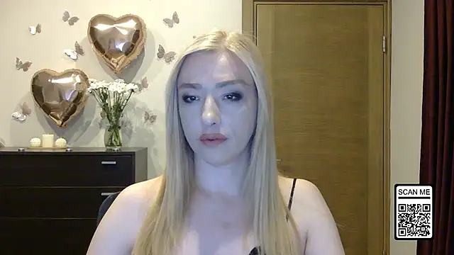 Snapshot of Wild_Silk_Desire chatting on 05/08/26, 04:45 Wild Silk Desire online show from 05/08/26, 04:45