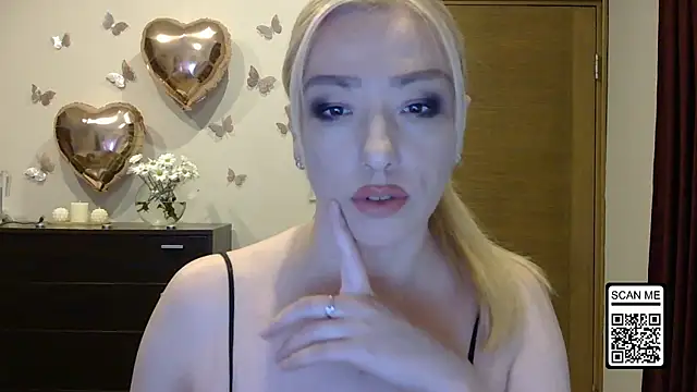 Snapshot of Wild_Silk_Desire chatting on 05/11/26, 05:54 Wild Silk Desire online show from 05/11/26, 05:54