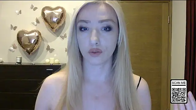 Snapshot of Wild_Silk_Desire chatting on 05/25/26, 02:12 Wild Silk Desire online show from 05/25/26, 02:12