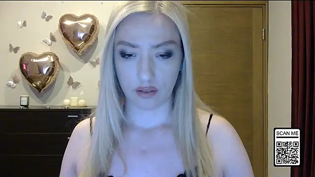 Snapshot of Wild_Silk_Desire chatting on 05/26/26, 03:08 Wild Silk Desire online show from 05/26/26, 03:08