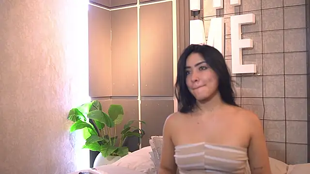 Susan wall online show from 04/16/26, 01:01