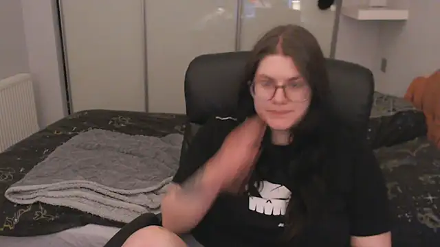 Snapshot of GothSuccubusBabe chatting on 02/19/26, 08:38 GothSuccubusBabe online show from 02/19/26, 08:38