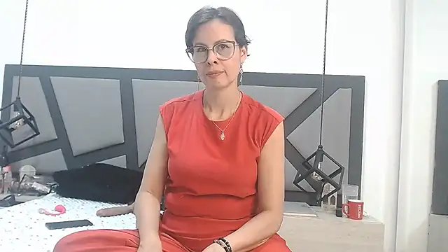 Snapshot of amanda_ramirez chatting on 06/23/26, 08:29 amanda ramirez online show from 06/23/26, 08:29
