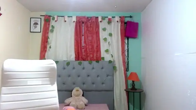 vale miel online show from 09/08/25, 11:48