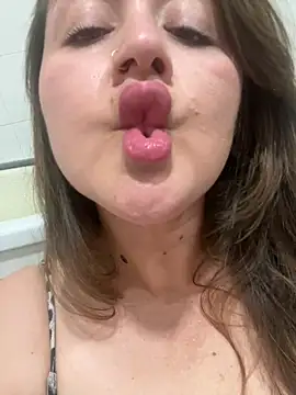 IvannaDivina online show from 06/30/26, 12:22