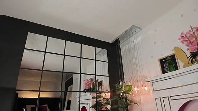 floraginette online show from 02/11/26, 06:02