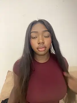 alissradiante1 online show from 04/25/26, 01:41