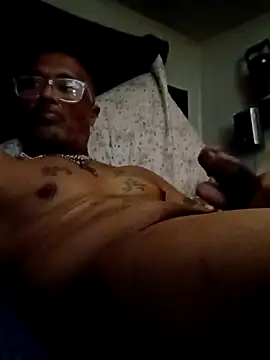 badboy2u2025 online show from 02/21/26, 03:51