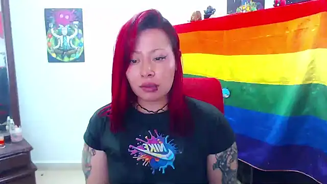 Snapshot of Aleja2530 chatting on 10/04/25, 09:57 Aleja2530 online show from 10/04/25, 09:57