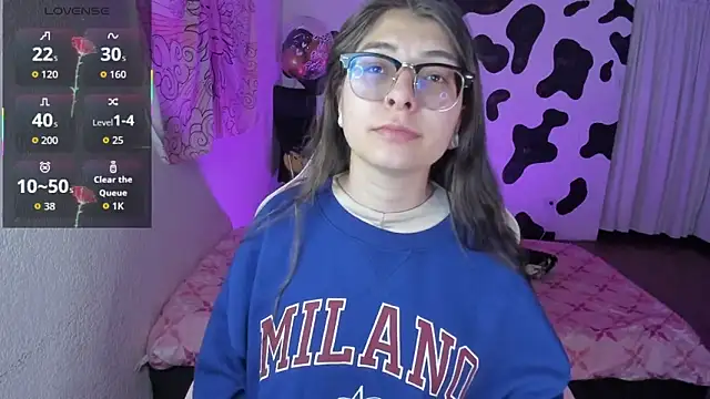 abbie jensen  online show from 10/01/25, 03:23