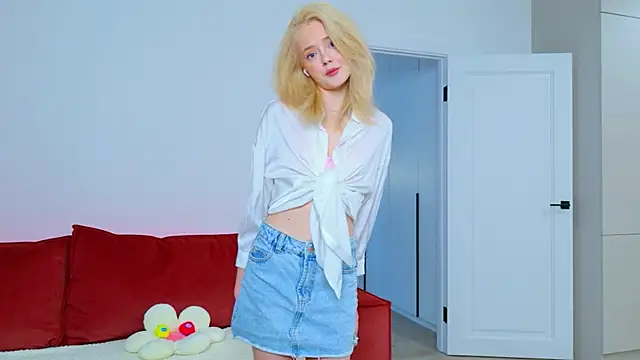 Snapshot of StarrShinee chatting on 02/09/26, 03:21 StarrShinee online show from 02/09/26, 03:21