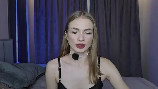 Snapshot of Pussyya777 chatting on 11/10/25, 11:53 Pussyya777 online show from 11/10/25, 11:53