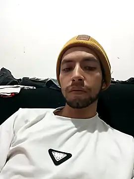 Snapshot of carlos69ho chatting on 11/12/25, 03:23 carlos69ho online show from 11/12/25, 03:23