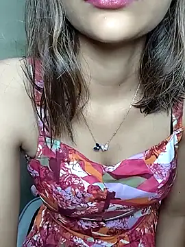 Isha Sax online show from 02/06/26, 07:23