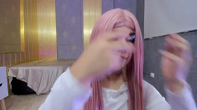 Snapshot of ocean_tay chatting on 11/18/25, 11:03 ocean tay online show from 11/18/25, 11:03