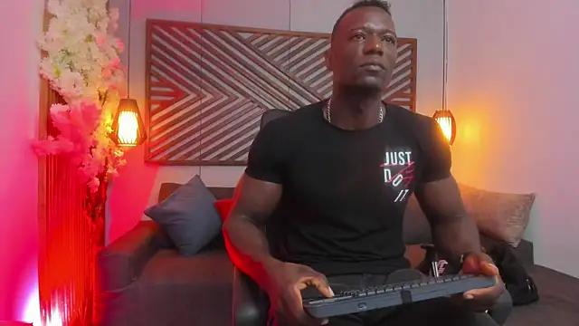 MarcusBlack  online show from 09/25/25, 11:47