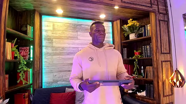 MarcusBlack  online show from 06/22/26, 12:02