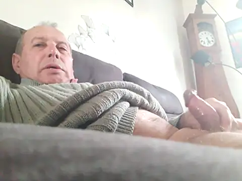 Vince072 online show from 11/06/25, 12:06