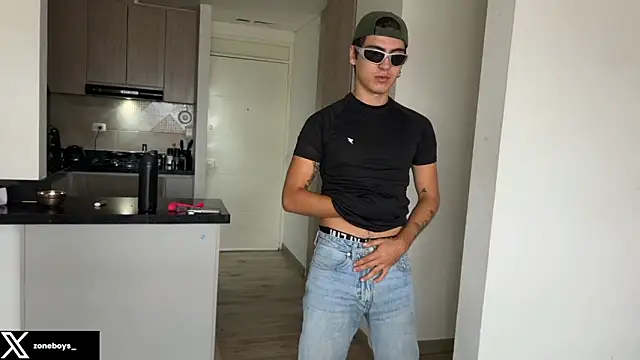 zoneboys online show from 12/18/25, 06:58