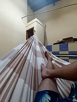 Snapshot of beto_juby777 chatting on 10/27/25, 12:04 beto juby777 online show from 10/27/25, 12:04