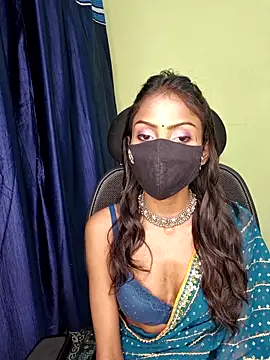 Snapshot of Riya_R24 chatting on 05/31/26, 04:36 Riya R24 online show from 05/31/26, 04:36