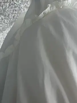 xiaoyuan01 online show from 09/12/25, 03:06