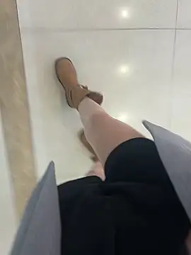 xiaoyuan01 online show from 11/07/25, 03:28