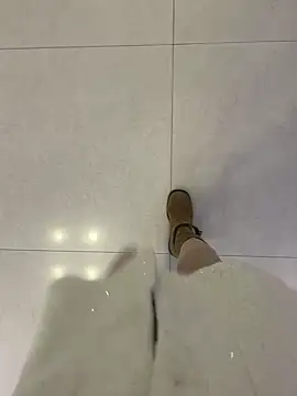 xiaoyuan01 online show from 02/11/26, 03:33