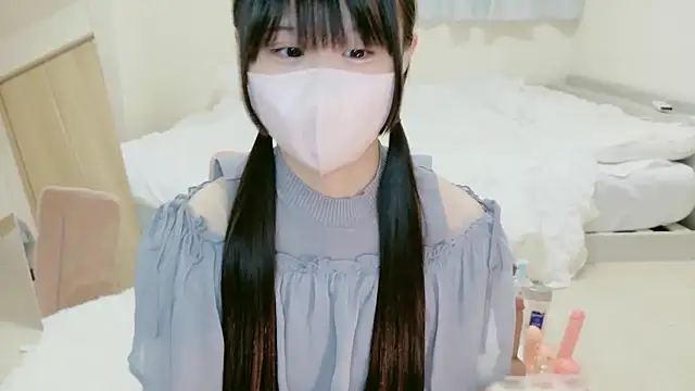 Snapshot of im_hina chatting on 09/25/25, 06:11 im hina online show from 09/25/25, 06:11
