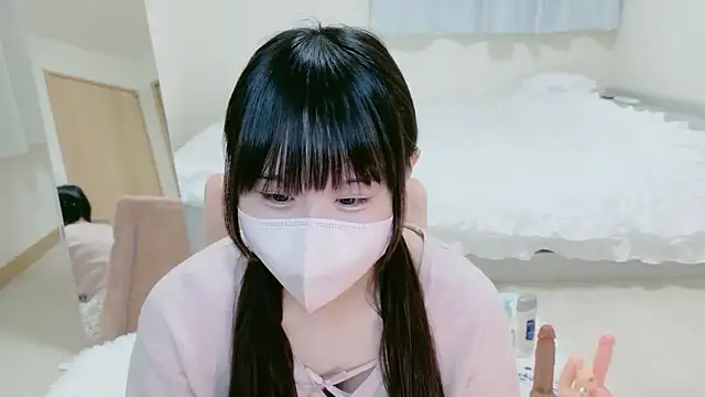 Snapshot of im_hina chatting on 10/05/25, 03:10 im hina online show from 10/05/25, 03:10
