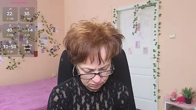 Snapshot of Ronda_Roni chatting on 02/03/26, 06:40 Ronda Roni online show from 02/03/26, 06:40