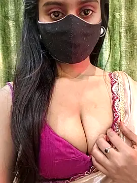 Aanya hotty online show from 01/18/26, 04:44