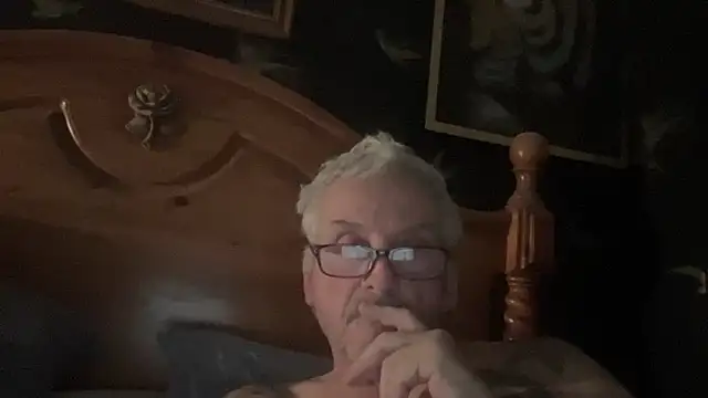 poggles online show from 11/25/25, 08:09