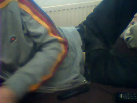 Snapshot of rimbaud77 chatting on 05/19/26, 01:28 rimbaud77 online show from 05/19/26, 01:28