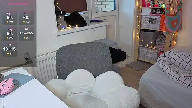 urstripchatgf online show from 11/12/25, 07:31