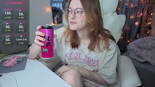 urstripchatgf online show from 01/15/26, 07:24