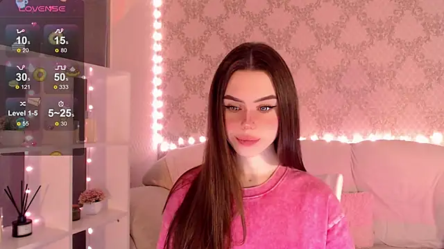 HolyMiax online show from 10/19/25, 03:40