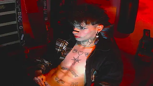 Snapshot of prince_x_dark chatting on 11/07/25, 04:12 prince x dark online show from 11/07/25, 04:12