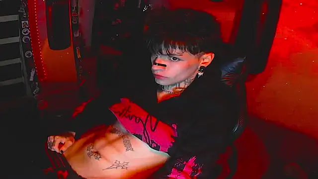 Snapshot of prince_x_dark chatting on 11/10/25, 06:34 prince x dark online show from 11/10/25, 06:34