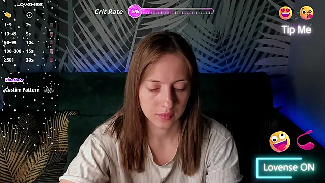 ChristyCrayme online show from 05/06/26, 10:04