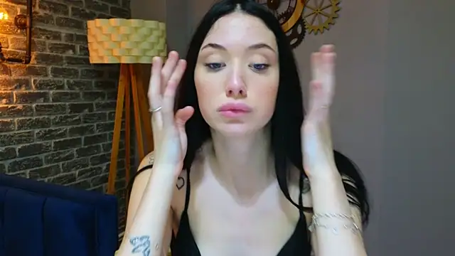 Ivanna  Rose online show from 10/20/25, 04:24